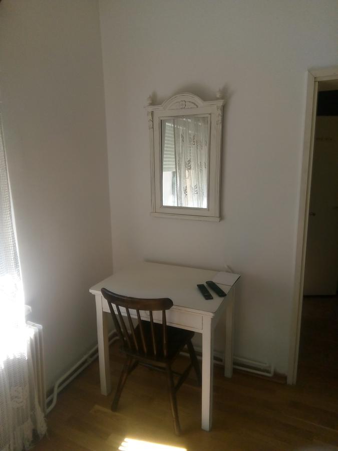 Marijana - Center Lejlighed Novi Sad Eksteriør billede