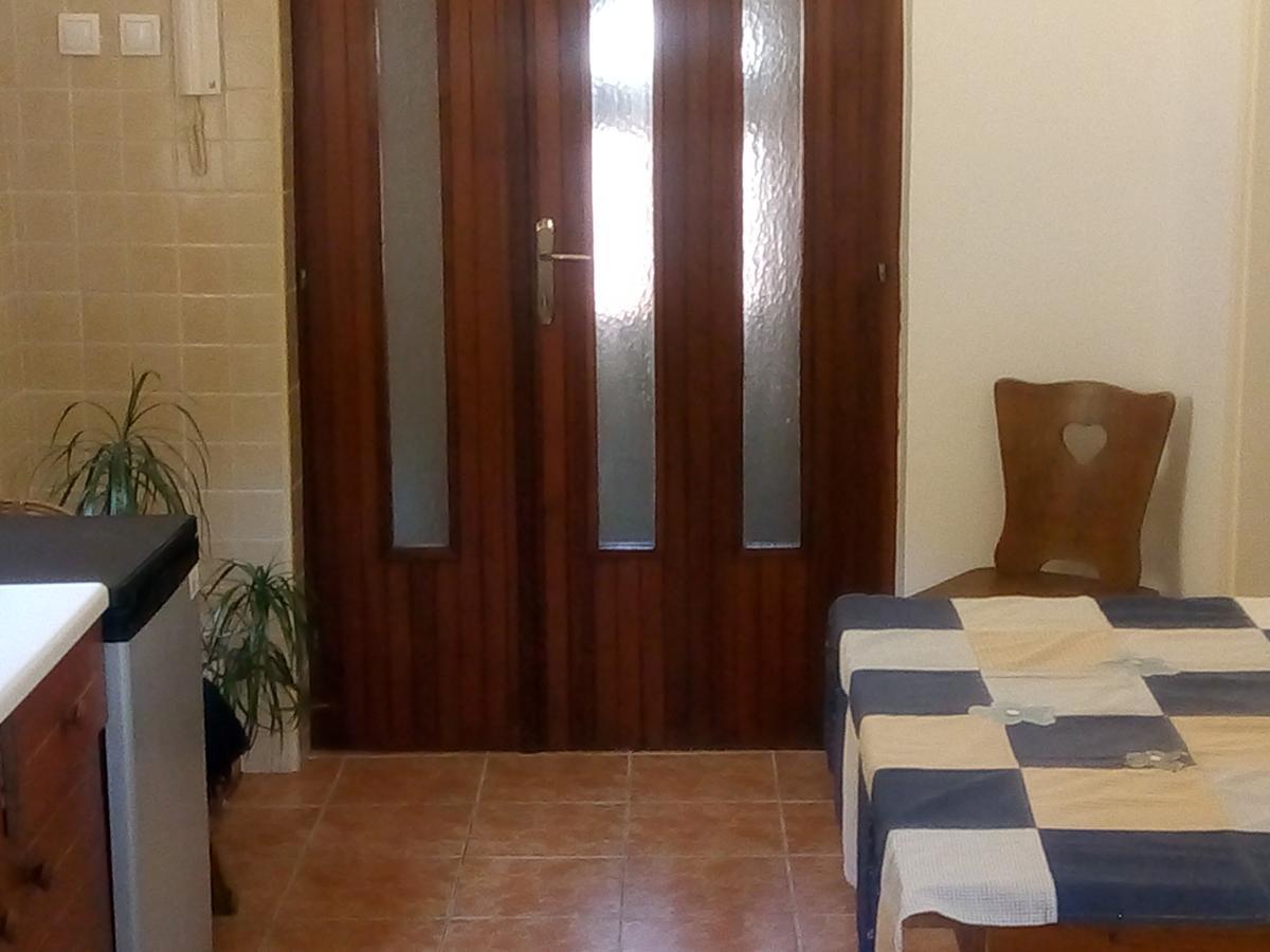 Marijana - Center Lejlighed Novi Sad Eksteriør billede
