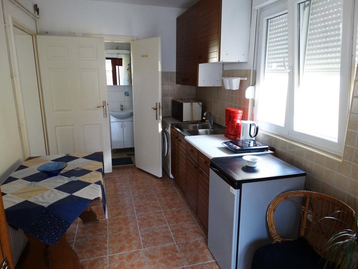 Marijana - Center Lejlighed Novi Sad Eksteriør billede